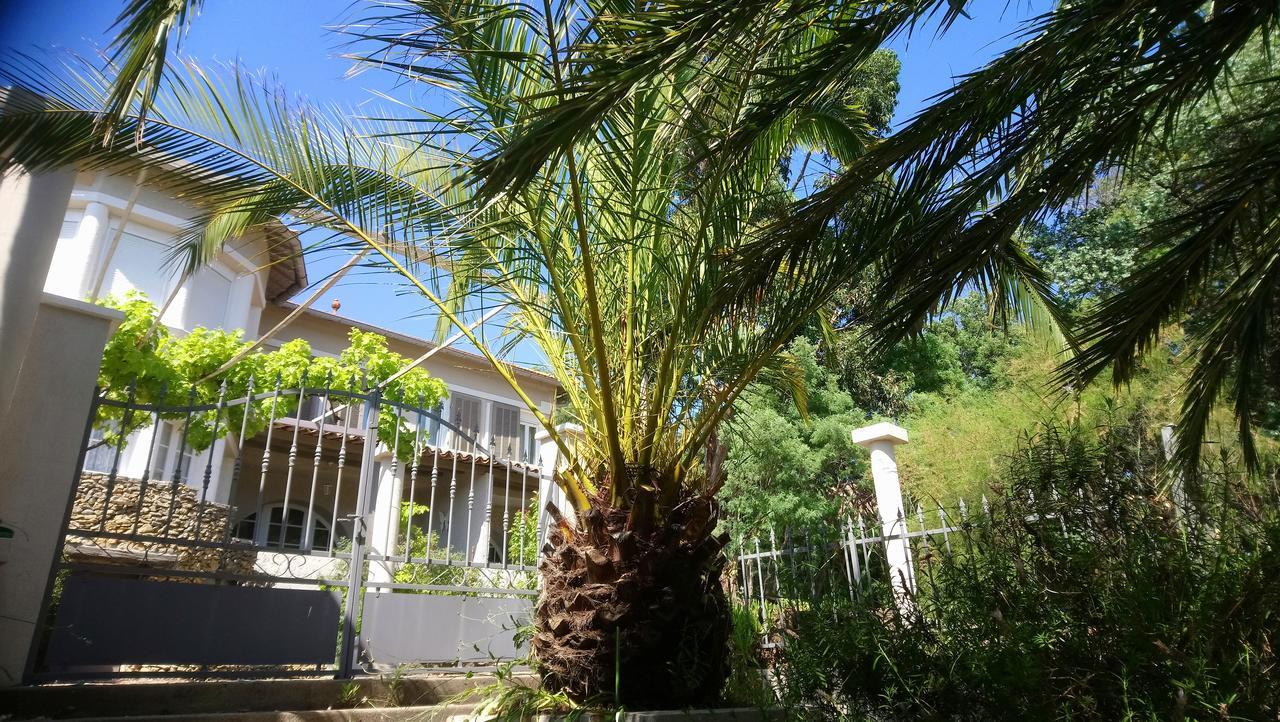Hotel Les Jardins De Bormes, Sauna & Jacuzzi Exteriér fotografie